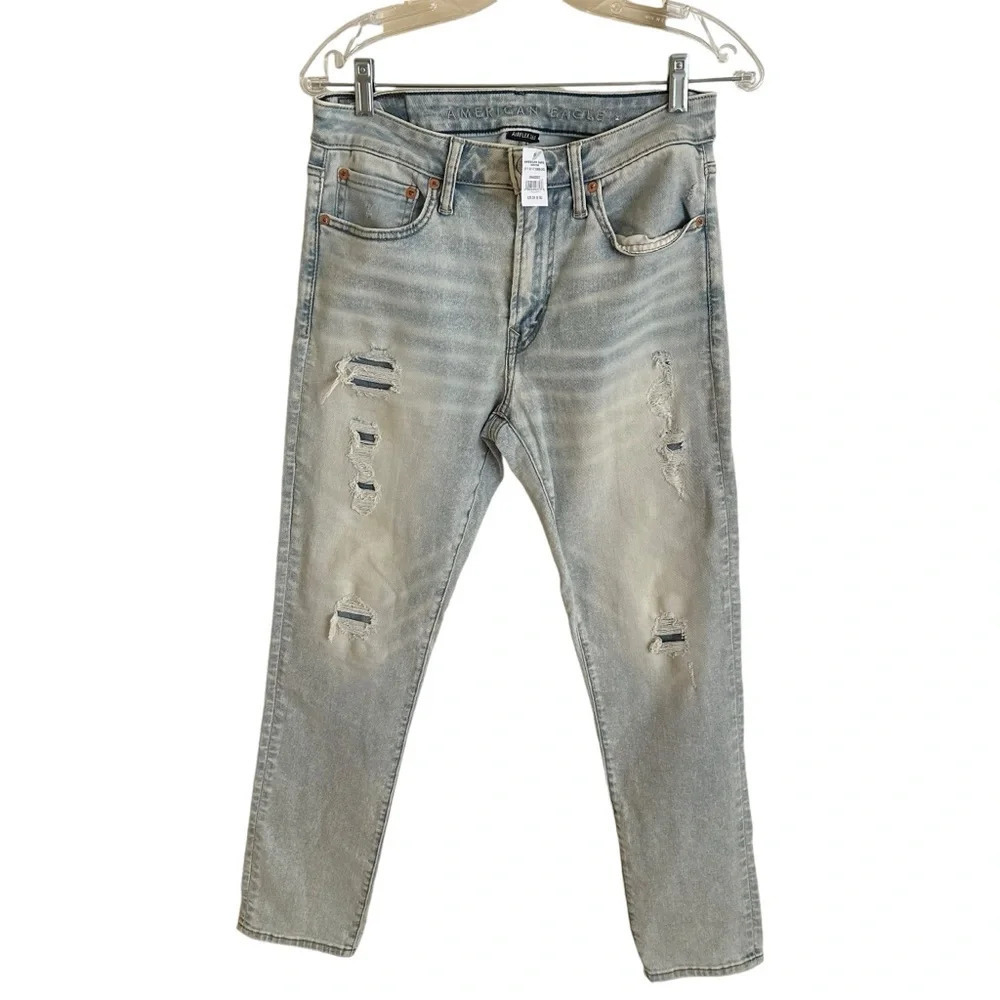 NWT American Eagle Mens 31 X 30 Light Wash Slim Fit Jeans Airflex 360 Ripped New